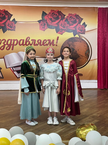 Фестиваль песен народов КЧР.